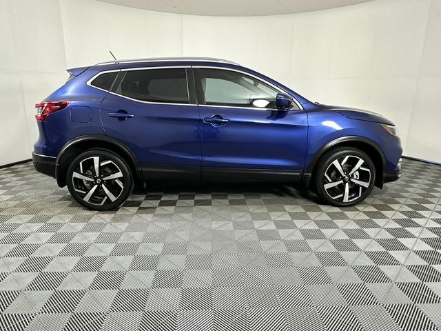 2022 Nissan Rogue Sport SL Premium Package