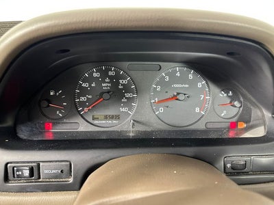 1998 Nissan Maxima Base