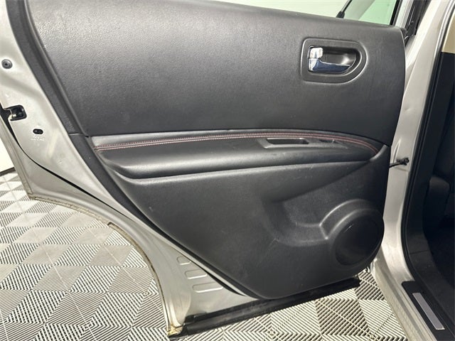 2011 Nissan Rogue SV