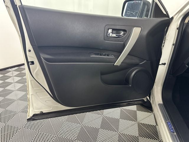 2013 Nissan Rogue SV