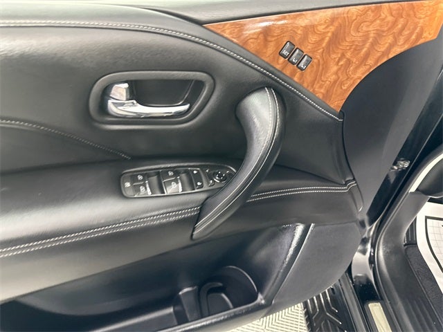 2018 INFINITI QX80 Base