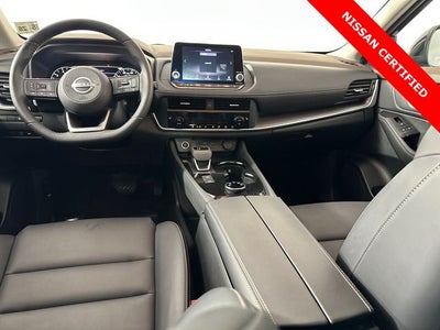 2023 Nissan Rogue SV Midnight Edition & Premium Package