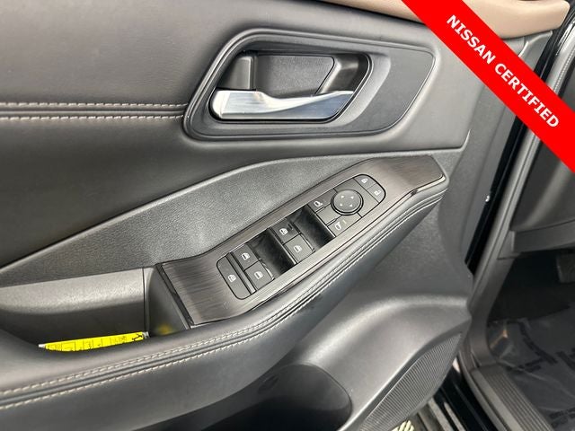 2023 Nissan Rogue SV Midnight Edition & Premium Package