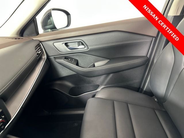 2023 Nissan Rogue SV Midnight Edition & Premium Package