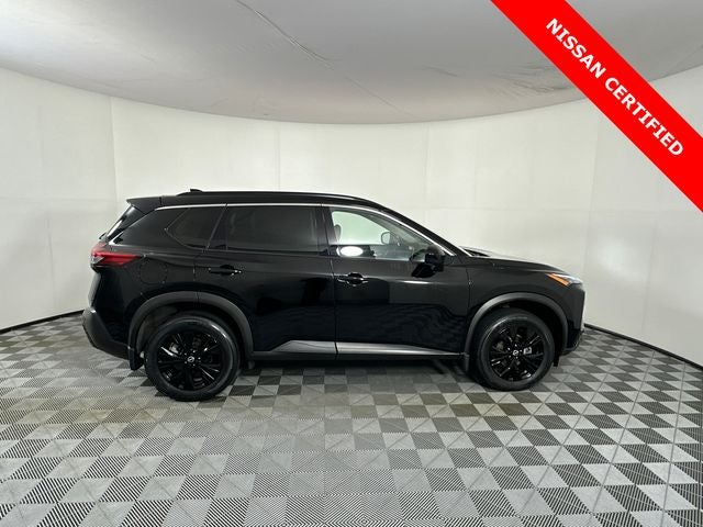 2023 Nissan Rogue SV Midnight Edition & Premium Package