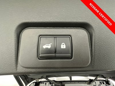 2023 Nissan Rogue SV Midnight Edition & Premium Package
