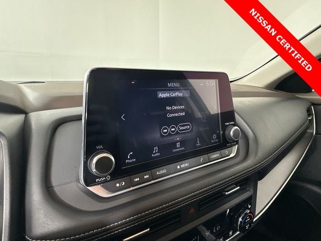 2023 Nissan Rogue SV Midnight Edition & Premium Package