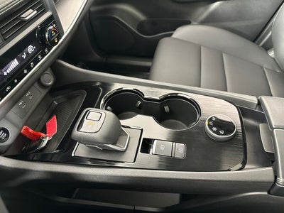 2025 Nissan Rogue SV Premium Package