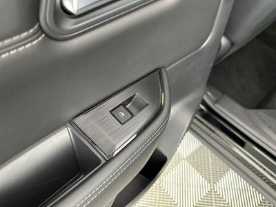 2023 Nissan Rogue SV Midnight Edition & Premium Package