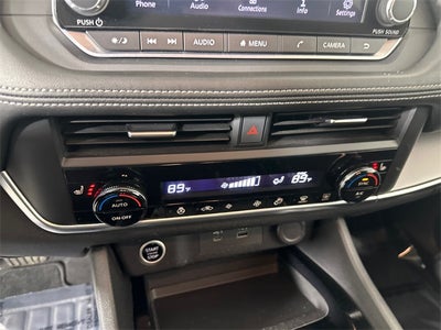 2023 Nissan Rogue SV Premium Package