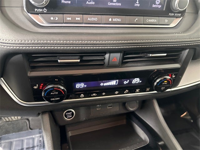 2023 Nissan Rogue SV Premium Package