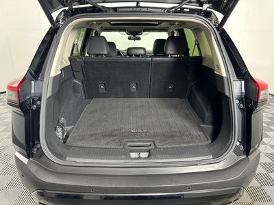 2023 Nissan Rogue SV Midnight Edition & Premium Package