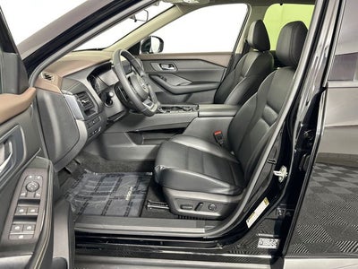 2023 Nissan Rogue SV Midnight Edition & Premium Package