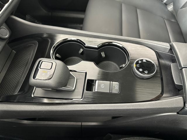 2023 Nissan Rogue SV Midnight Edition & Premium Package