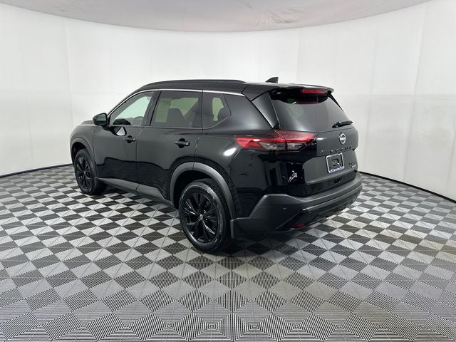 2023 Nissan Rogue SV Midnight Edition & Premium Package