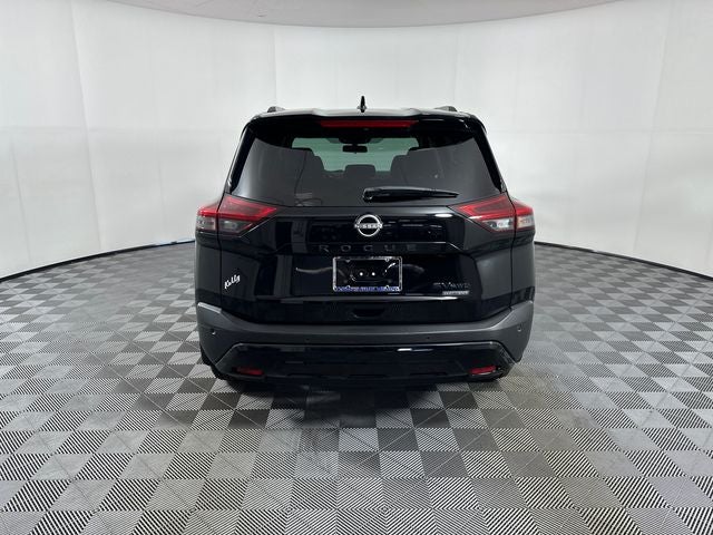 2023 Nissan Rogue SV Midnight Edition & Premium Package
