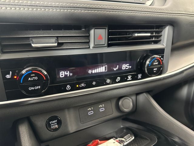 2024 Nissan Rogue SV Premium Package