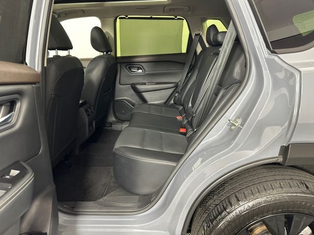 2023 Nissan Rogue SV Premium Package