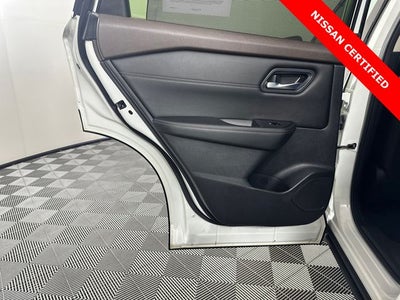 2023 Nissan Rogue SV Midnight Edition & Premium Package