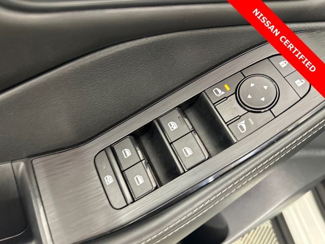 2023 Nissan Rogue SV Midnight Edition & Premium Package