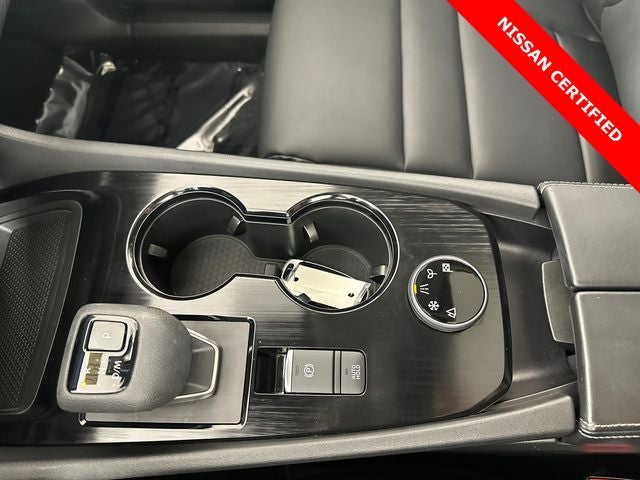 2023 Nissan Rogue SV Midnight Edition & Premium Package