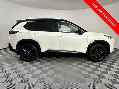 2023 Nissan Rogue SV Midnight Edition & Premium Package