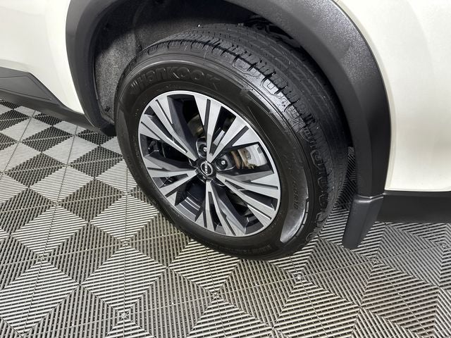 2023 Nissan Rogue SV Premium Package