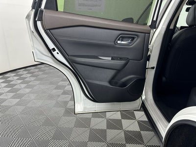 2023 Nissan Rogue SV Premium Package