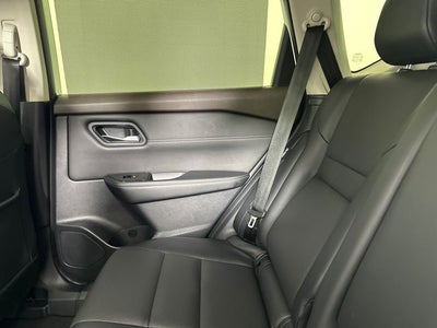 2023 Nissan Rogue SV Premium Package