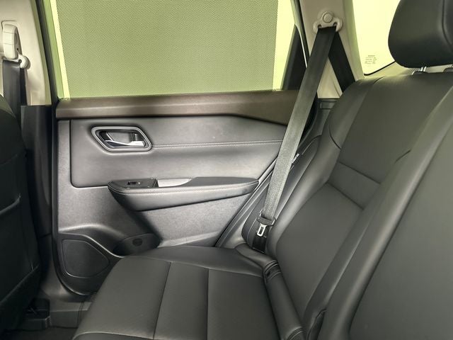 2023 Nissan Rogue SV Premium Package