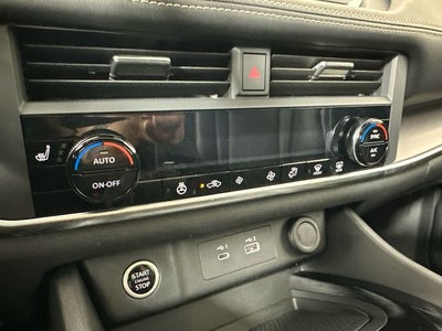 2023 Nissan Rogue SV Premium Package