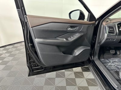 2023 Nissan Rogue SV Premium Package