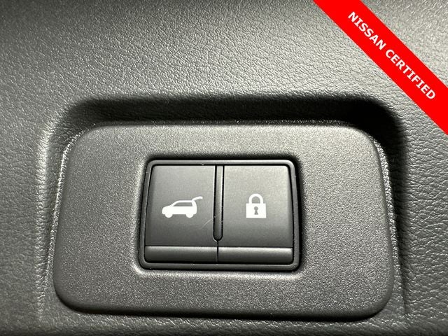 2023 Nissan Rogue SV Premium Package
