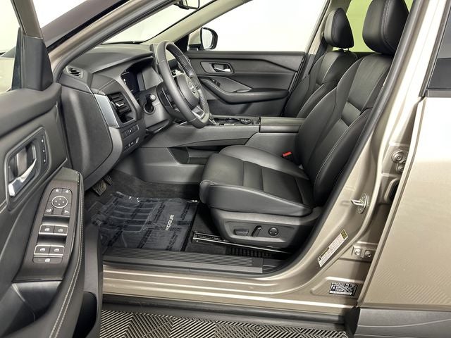 2024 Nissan Rogue SL Premium Package