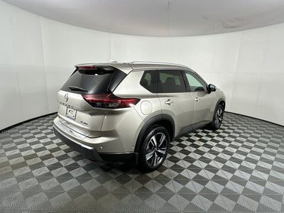 2024 Nissan Rogue SL Premium Package