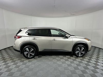 2024 Nissan Rogue SL Premium Package