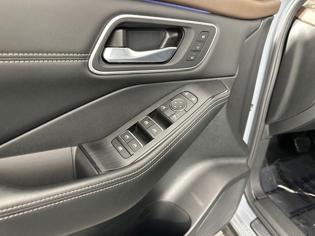 2023 Nissan Rogue Platinum Premium Package