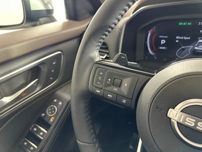 2023 Nissan Rogue Platinum Premium Package