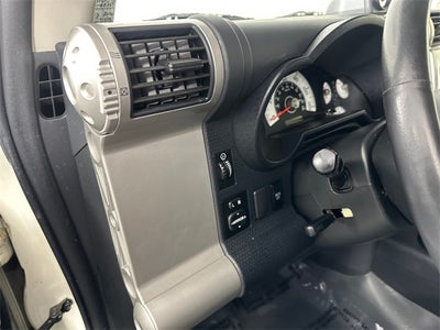 2014 Toyota FJ Cruiser Base