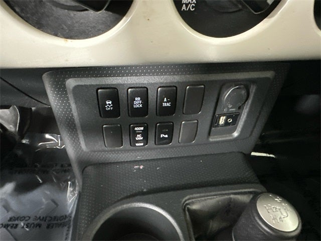 2014 Toyota FJ Cruiser Base