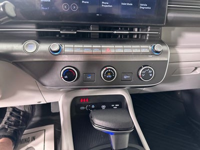 2024 Hyundai KONA SE