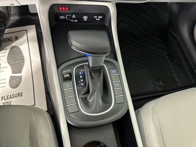 2024 Hyundai KONA SE