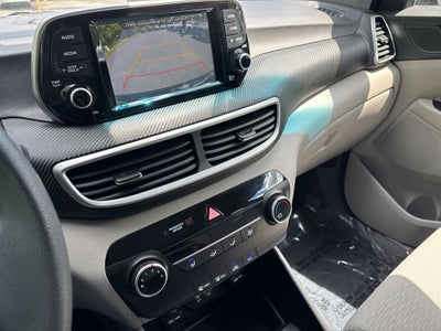 2020 Hyundai TUCSON SE