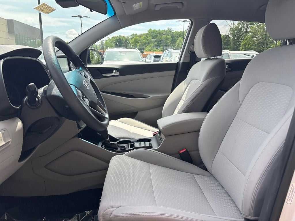 2019 Hyundai TUCSON SE