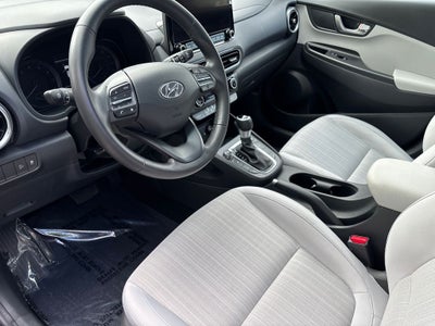 2023 Hyundai KONA SEL