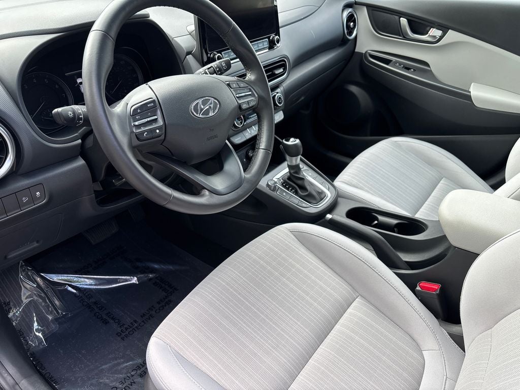 2023 Hyundai KONA SEL