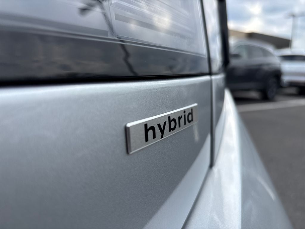 2025 Hyundai SONATA HYBRID SEL