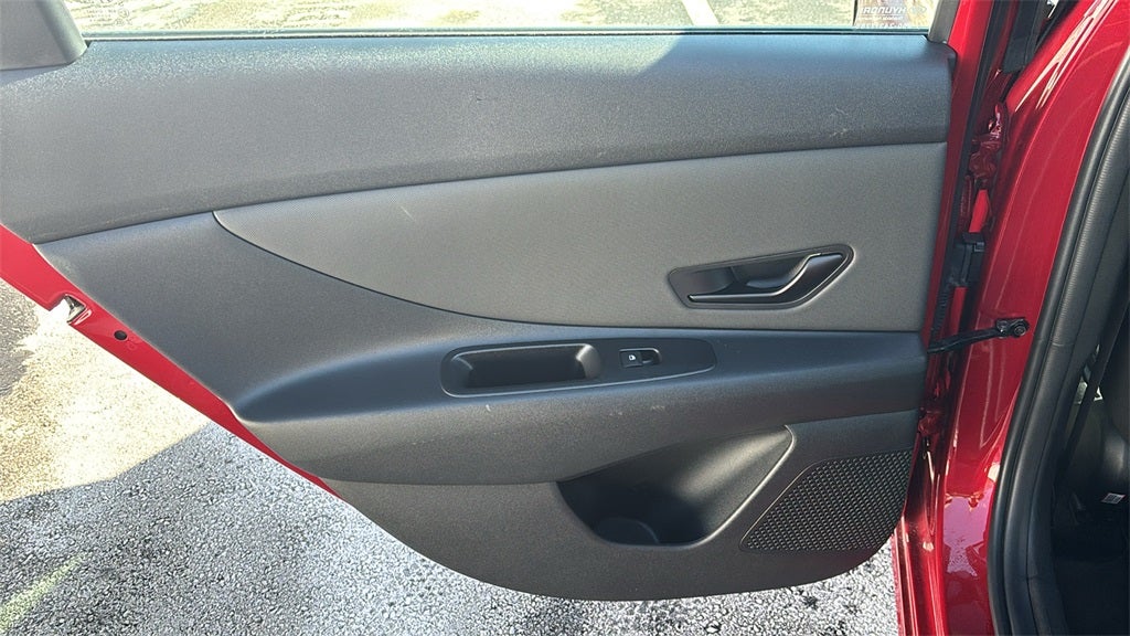 2025 Hyundai ELANTRA SEL Sport