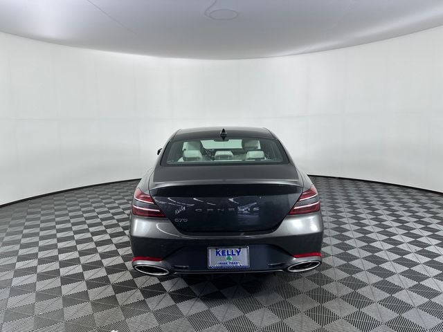2025 Genesis G70 2.5T