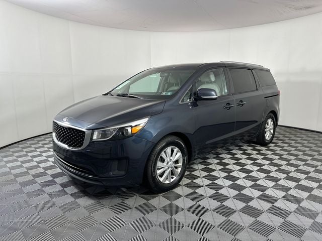 2015 Kia Sedona LX